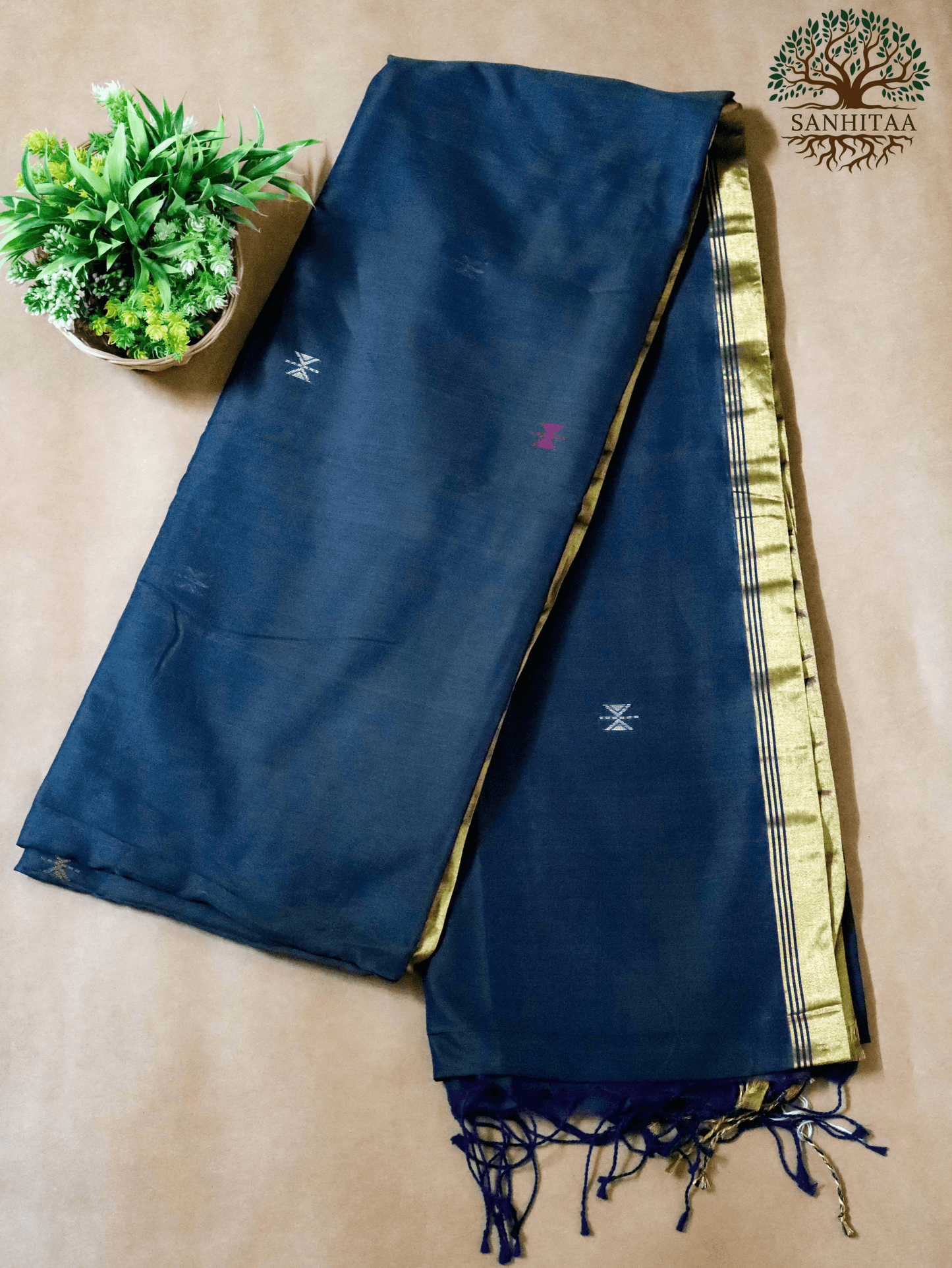 Blackish Green Body with Navy Blue Cotton Bhujodi