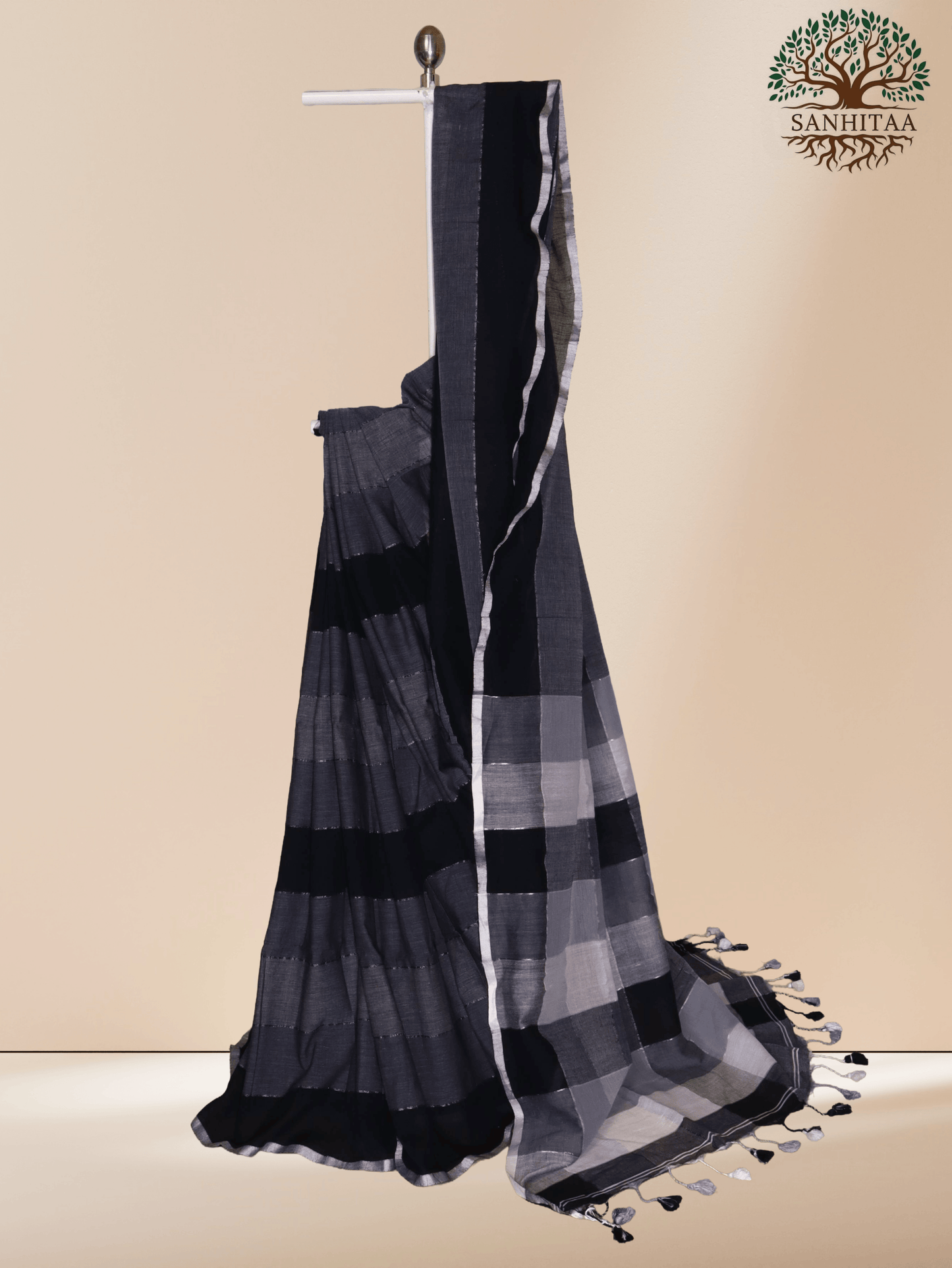 Black–grey Mercerised cotton with Lines
